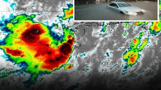 BE CAREFUL AMERICA!!! Super Storm is coming!! There will be floods all over America